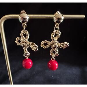 Vintage 1.5” Gold Tone Red Bead Dangle Earrings Twisted Knot Design E98